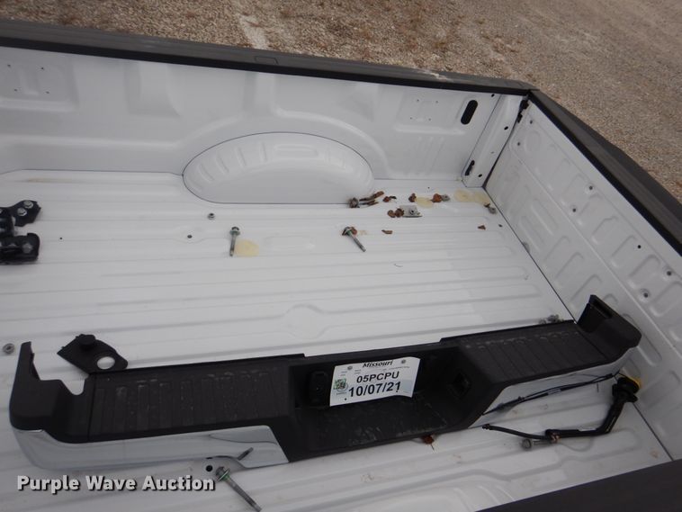 image for item IM9541 Pickup truck bed