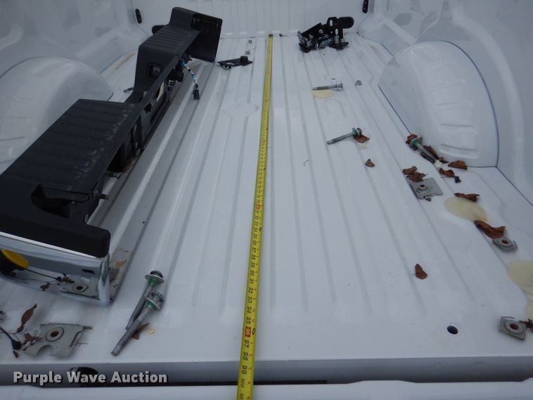 image for item IM9541 Pickup truck bed