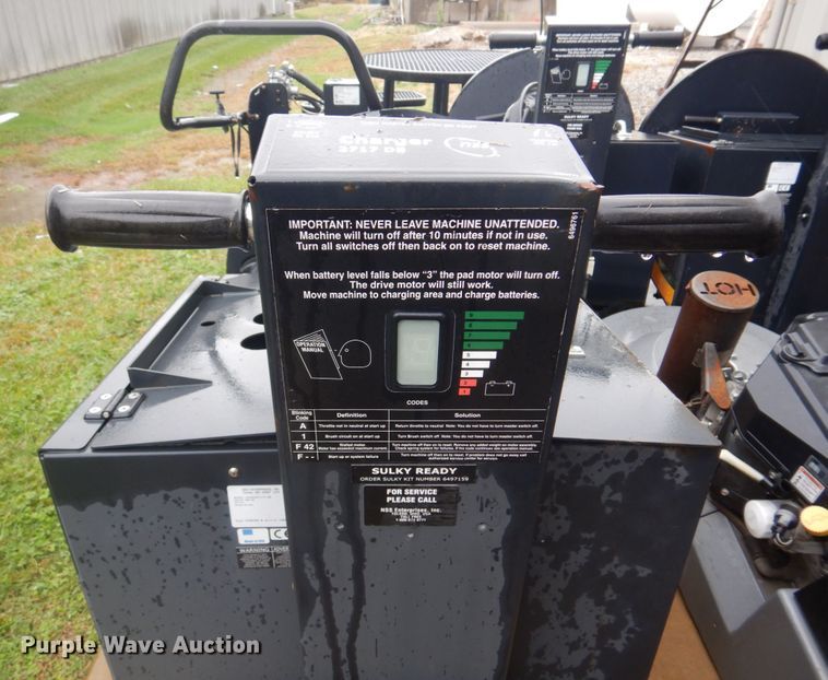 image for item IM9543 (5) floor buffers