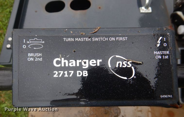 image for item IM9543 (5) floor buffers