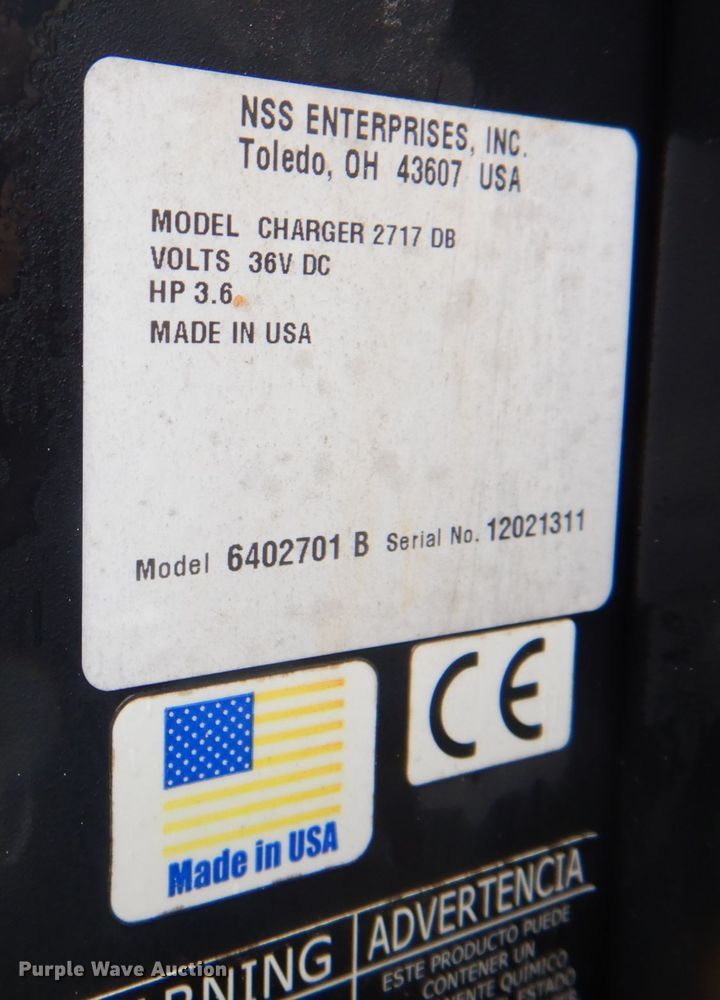 image for item IM9543 (5) floor buffers