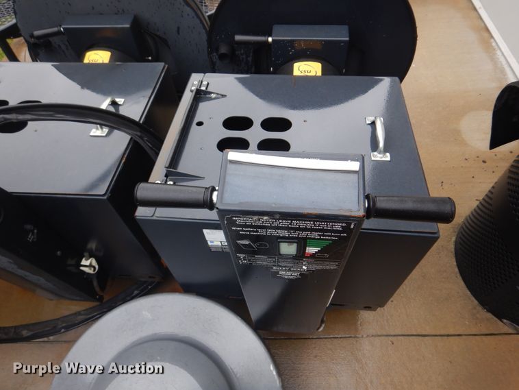 image for item IM9543 (5) floor buffers