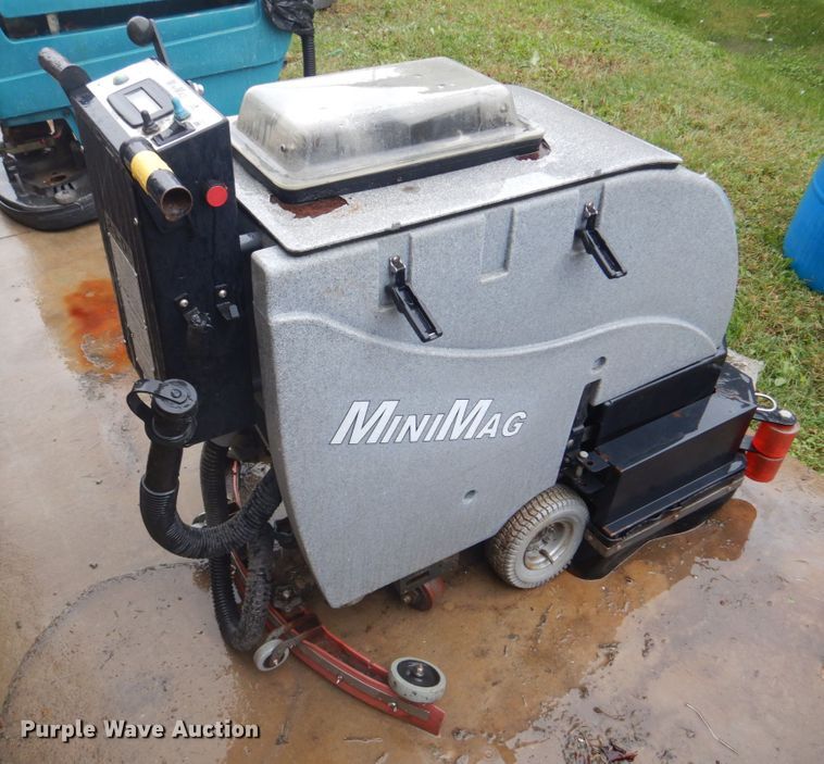 image for item IM9545 (3) floor scrubbers