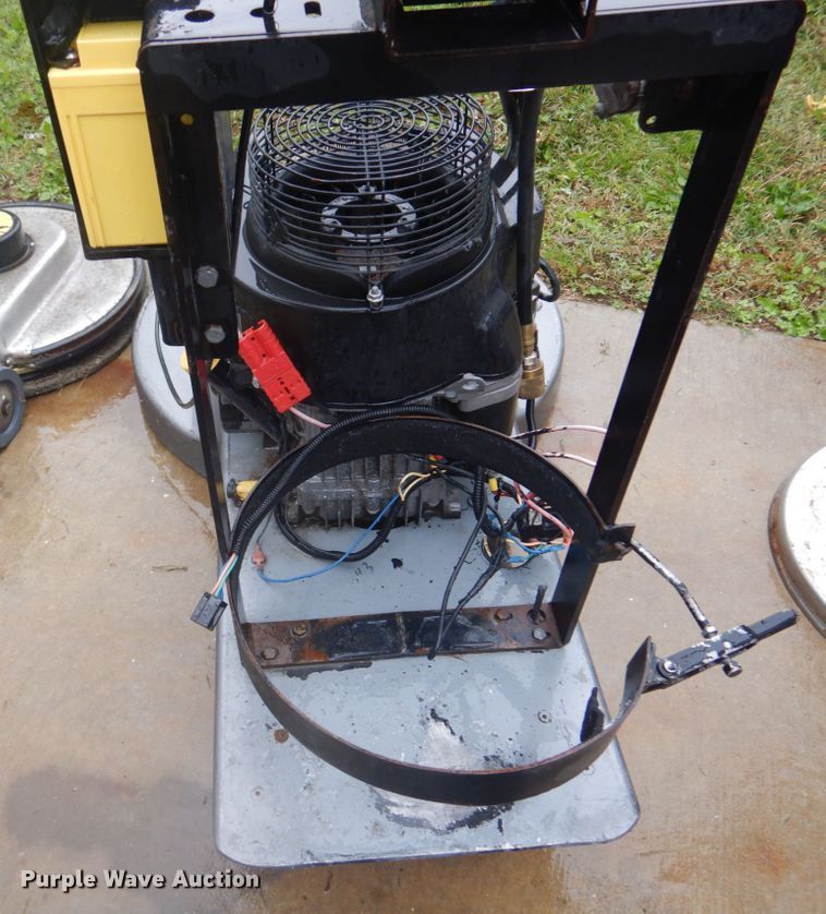 image for item IM9546 Flooring cleaning equipment