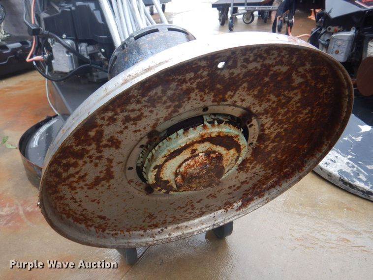 image for item IM9546 Flooring cleaning equipment