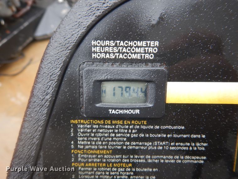 image for item IM9546 Flooring cleaning equipment