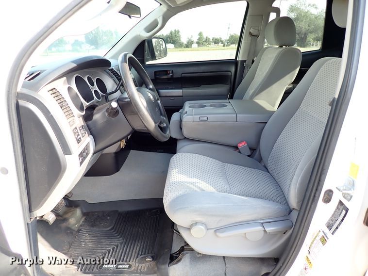 image for item IN9610 2010 Toyota Tundra  Double Cab pickup truck