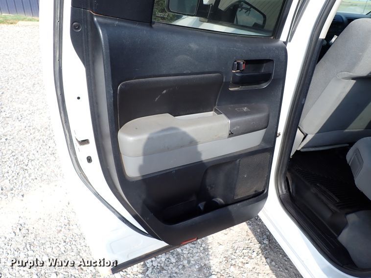 image for item IN9610 2010 Toyota Tundra  Double Cab pickup truck