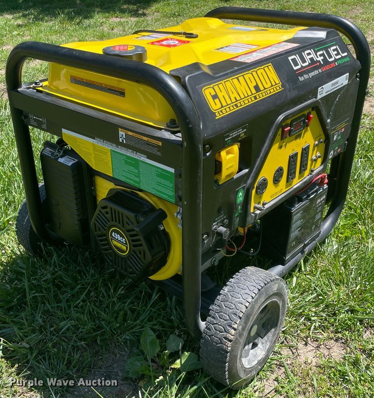 image for item IR9990 Champion 100165  generator