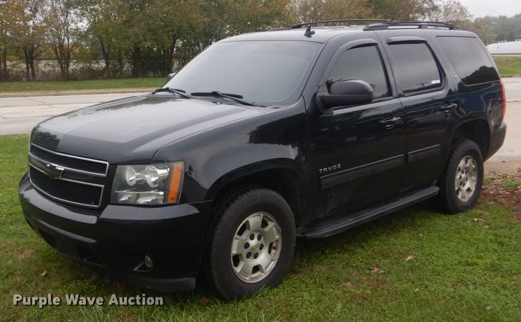 image for item IV9504 2011 Chevrolet Tahoe  SUV