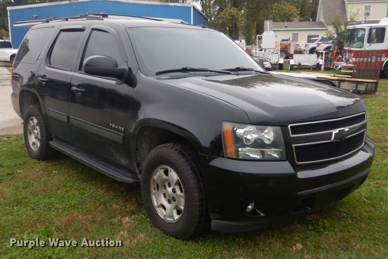 image for item IV9504 2011 Chevrolet Tahoe  SUV
