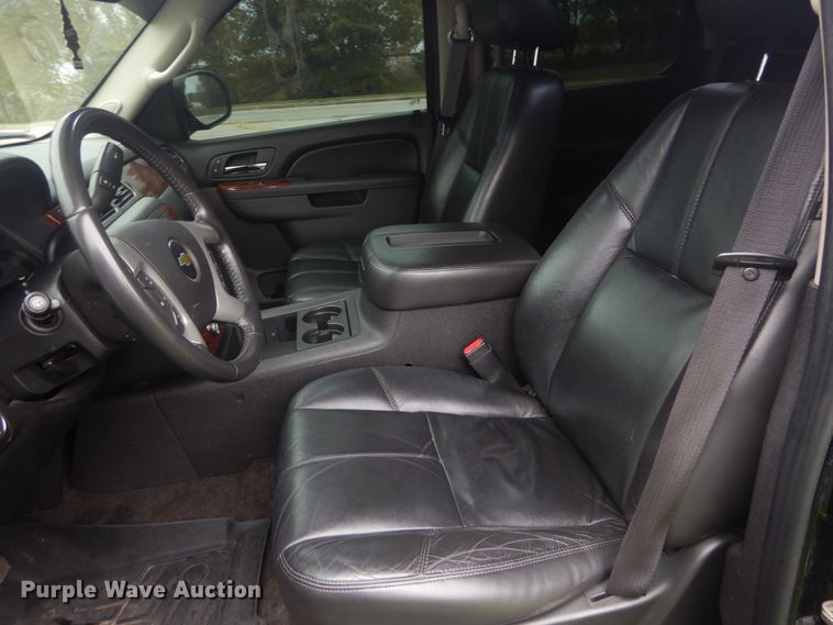 image for item IV9504 2011 Chevrolet Tahoe  SUV