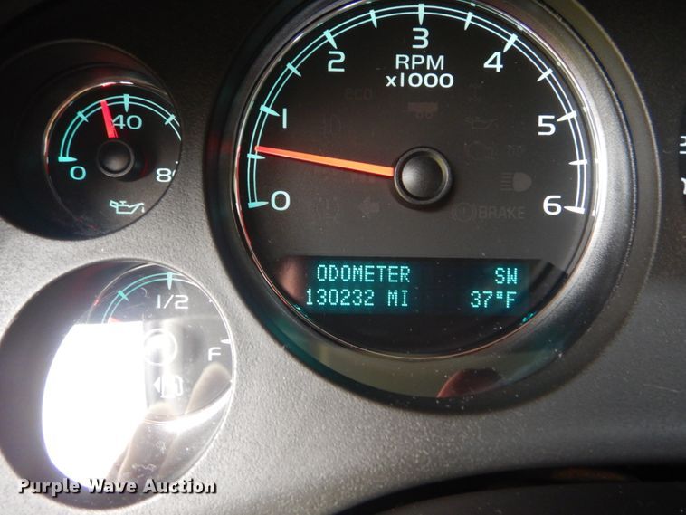 image for item IV9504 2011 Chevrolet Tahoe  SUV