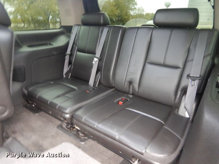 image for item IV9504 2011 Chevrolet Tahoe  SUV