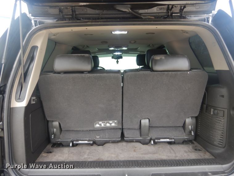 image for item IV9504 2011 Chevrolet Tahoe  SUV
