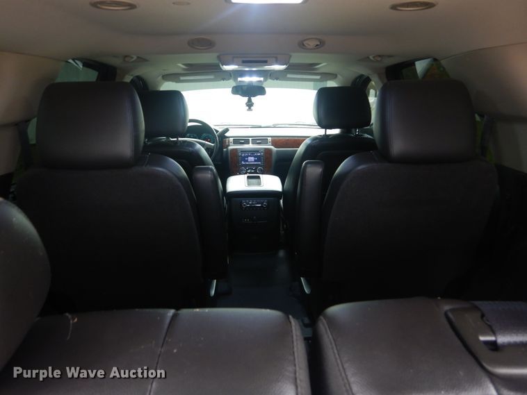 image for item IV9504 2011 Chevrolet Tahoe  SUV