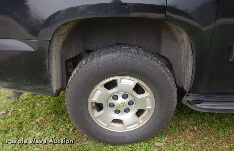 image for item IV9504 2011 Chevrolet Tahoe  SUV