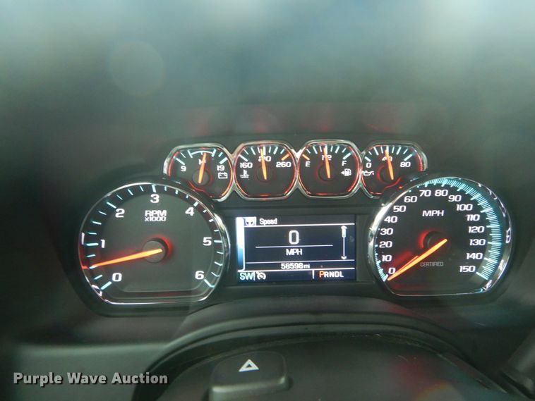 image for item IV9505 2020 Chevrolet Tahoe Police  SUV