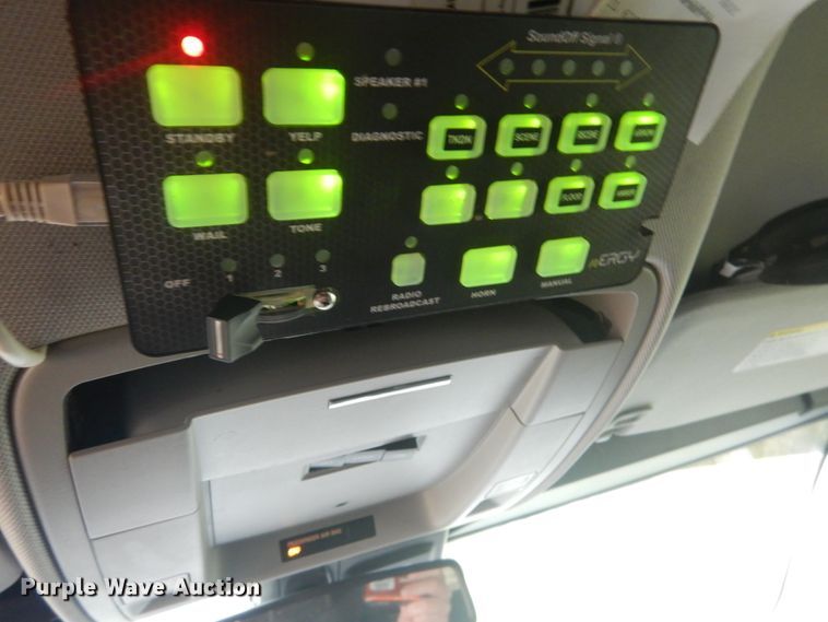 image for item IV9505 2020 Chevrolet Tahoe Police  SUV