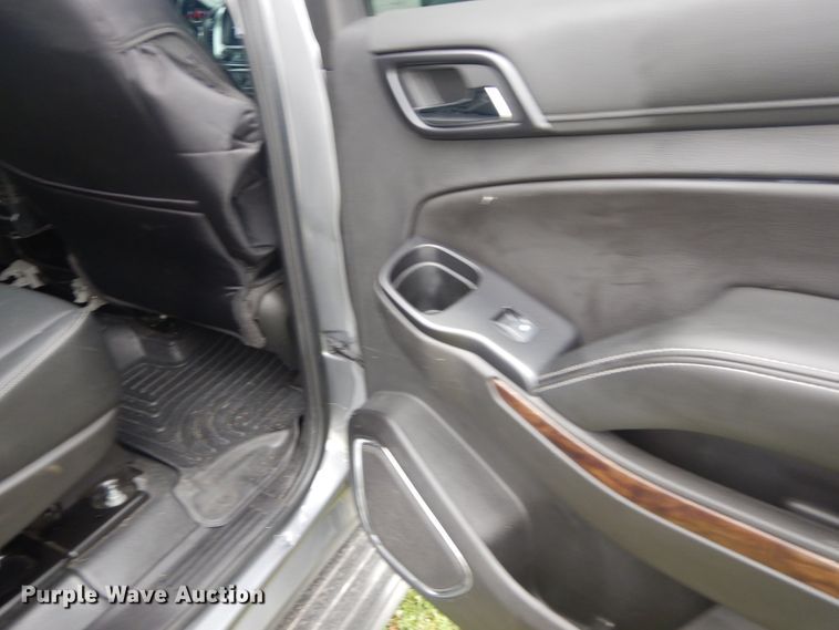 image for item IV9505 2020 Chevrolet Tahoe Police  SUV