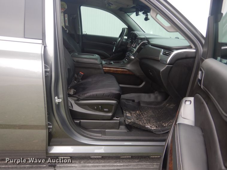 image for item IV9505 2020 Chevrolet Tahoe Police  SUV