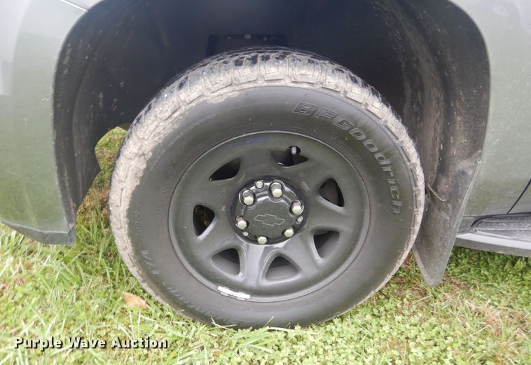 image for item IV9505 2020 Chevrolet Tahoe Police  SUV