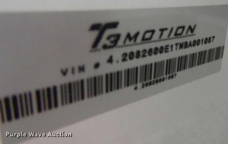 image for item IV9507 2001 T3 Motion  segway