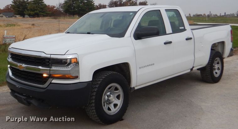image for item IV9551 2016 Chevrolet Silverado 1500  Double Cab pickup truck