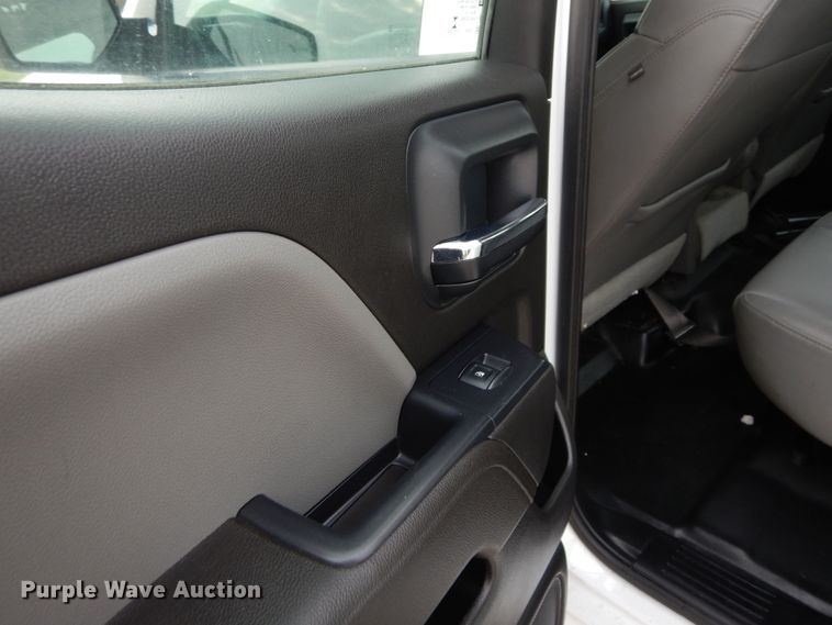 image for item IV9551 2016 Chevrolet Silverado 1500  Double Cab pickup truck