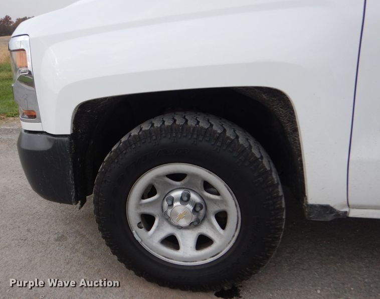 image for item IV9551 2016 Chevrolet Silverado 1500  Double Cab pickup truck