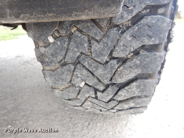 image for item IV9551 2016 Chevrolet Silverado 1500  Double Cab pickup truck