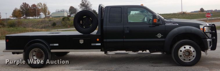 image for item IV9556 2011 Ford F450 Super Duty XLT  flatbed truck