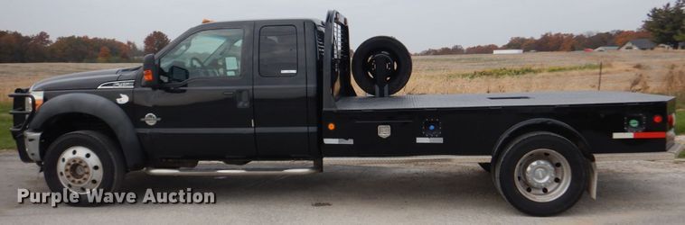 image for item IV9556 2011 Ford F450 Super Duty XLT  flatbed truck