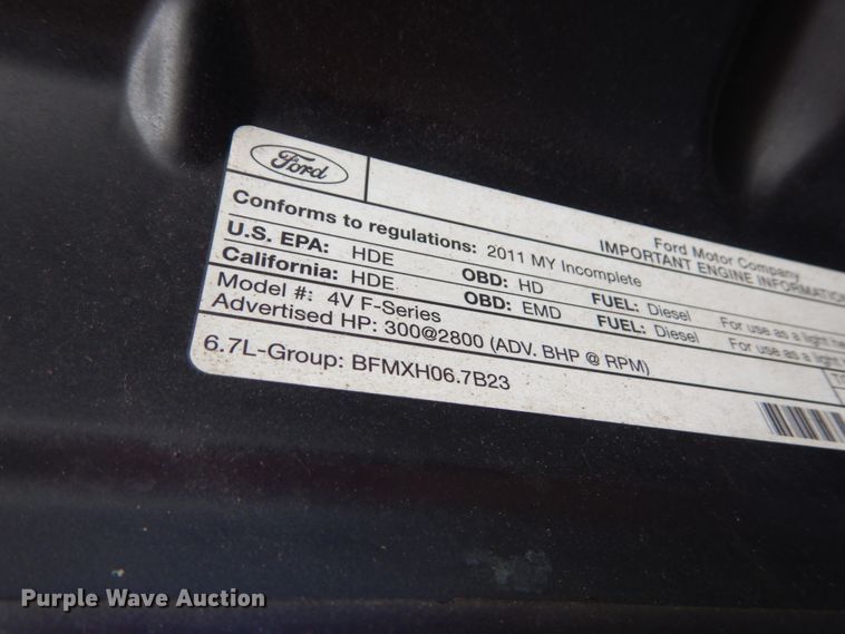 image for item IV9556 2011 Ford F450 Super Duty XLT  flatbed truck