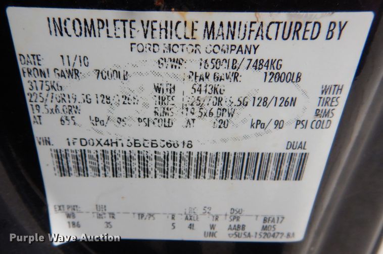 image for item IV9556 2011 Ford F450 Super Duty XLT  flatbed truck