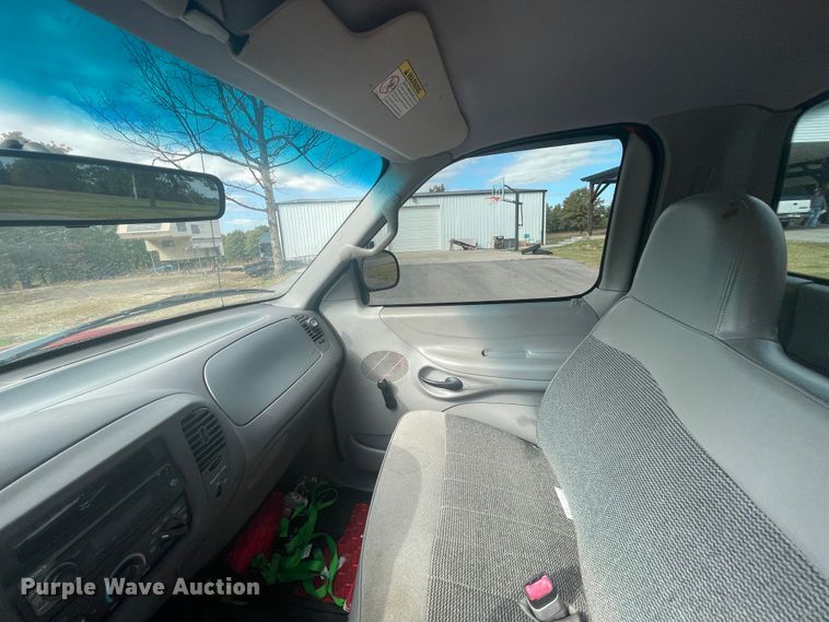 image for item IX9504 1998 Ford F150  pickup truck