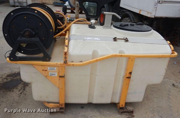 image for item JF9969 2009 Cub Cadet 56A703QR750  sprayer