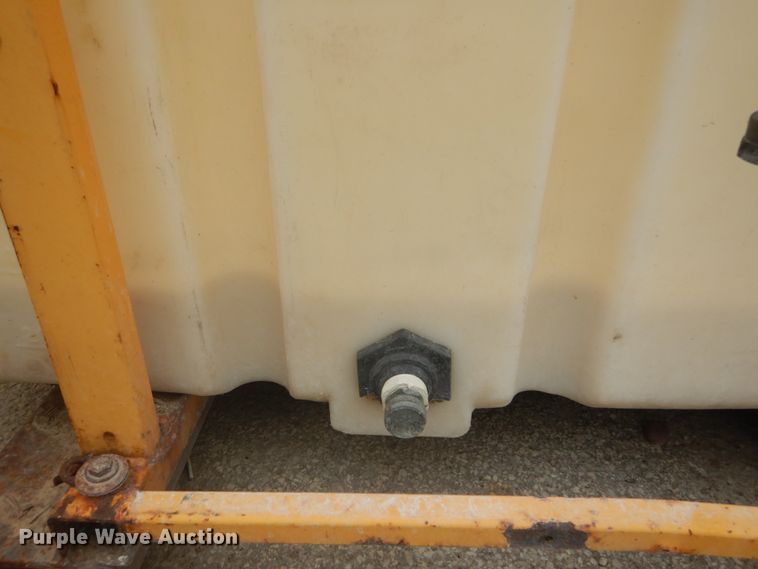 image for item JF9969 2009 Cub Cadet 56A703QR750  sprayer