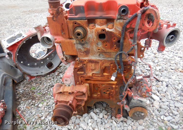 image for item JJ9908 Cummins 2350  engine