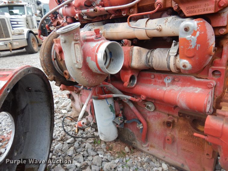 image for item JJ9908 Cummins 2350  engine