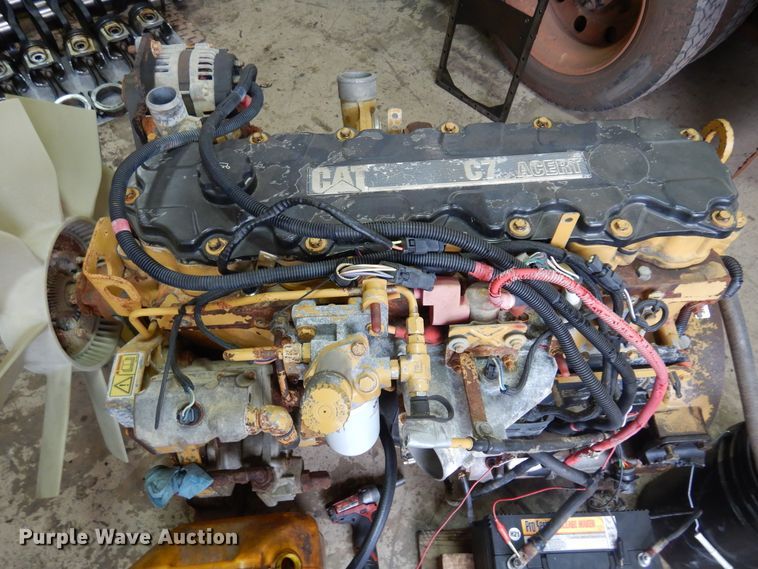 image for item JJ9909 Caterpillar C7  engine