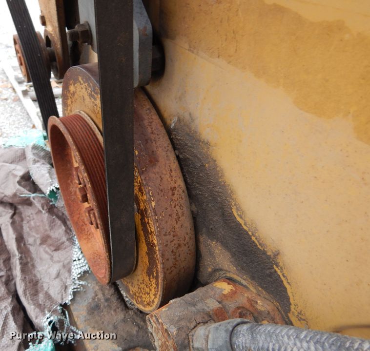 image for item JJ9915 Caterpillar C12  engine