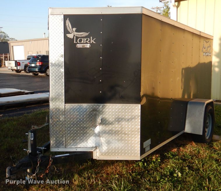 image for item JS9183 2010 Lark United VT510SA  enclosed cargo trailer