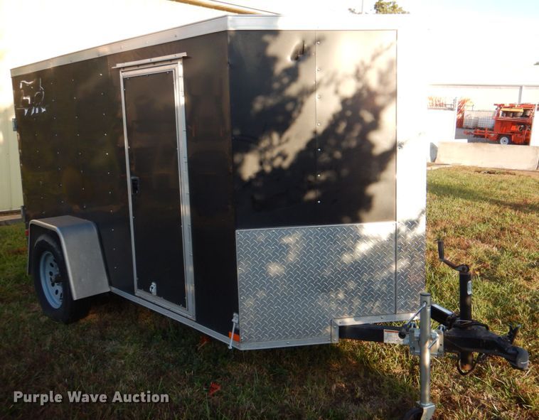 image for item JS9183 2010 Lark United VT510SA  enclosed cargo trailer
