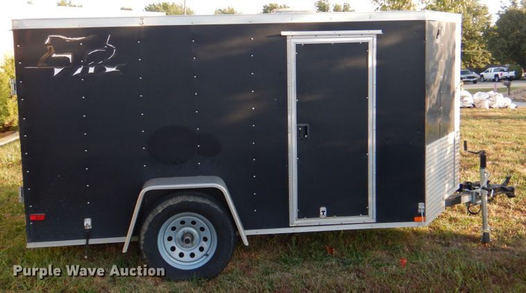 image for item JS9183 2010 Lark United VT510SA  enclosed cargo trailer