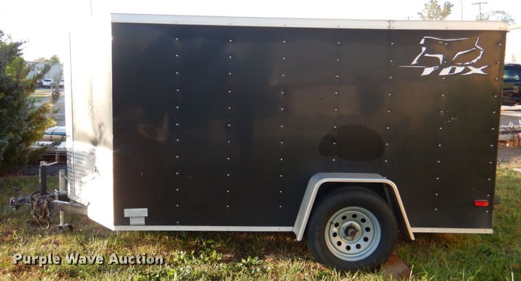 image for item JS9183 2010 Lark United VT510SA  enclosed cargo trailer