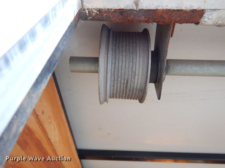 image for item JS9184 2013 Arising Industries 714VTRW  enclosed cargo trailer