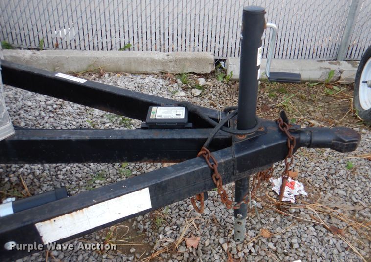 image for item JS9184 2013 Arising Industries 714VTRW  enclosed cargo trailer