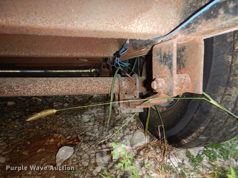 image for item JS9184 2013 Arising Industries 714VTRW  enclosed cargo trailer