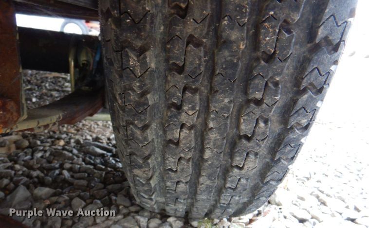 image for item JS9184 2013 Arising Industries 714VTRW  enclosed cargo trailer